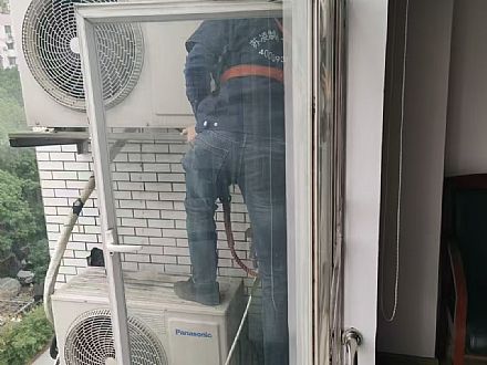 中央空调安装现场